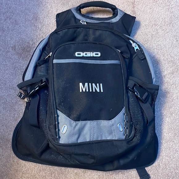 Backpack - Picture 1 of 3